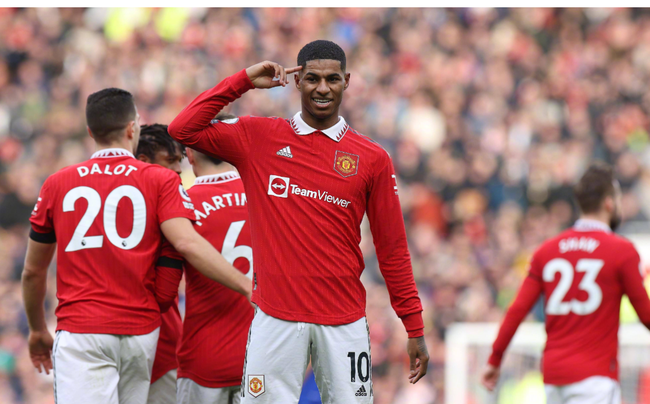 比赛中更加 比赛中更加